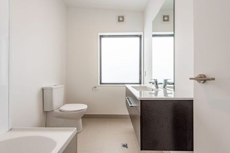 Photo of property in 38u2 Bankot Crescent, Ngaio, Wellington, 6035