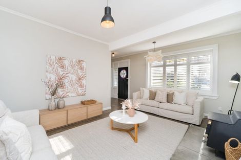 Photo of property in 37 Miro Street, Takaro, Palmerston North, 4410