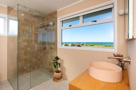 Photo of property in 161 Whirinaki Road, Eskdale, Napier, 4182