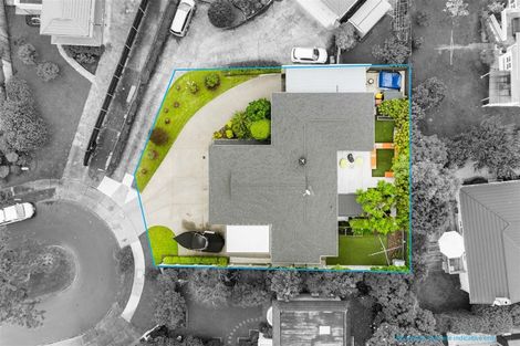 Photo of property in 22 Tercel Place, Sunnyhills, Auckland, 2010