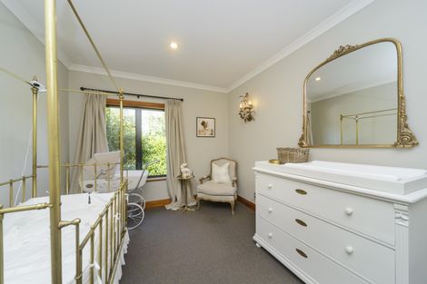 Photo of property in 443 Stoney Creek Road, Kelvin Grove, Palmerston North, 4470