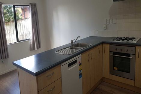 Photo of property in 7/3 Orwell Road, Greenhithe, Auckland, 0632