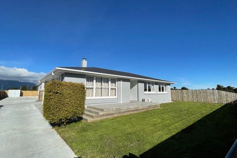 Photo of property in 12 Bentham Street, Westport, 7825