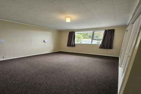 Photo of property in 19 Mamaku Street, Paraparaumu, 5032