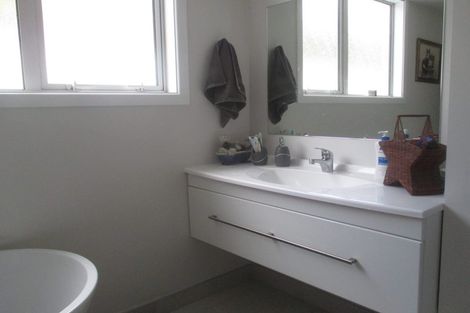 Photo of property in 30 Manor Drive, Stokes Valley, Lower Hutt, 5019