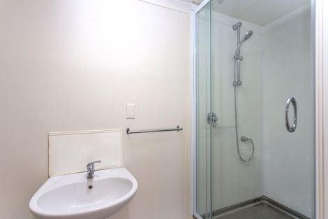 Photo of property in 100 Suva Street, Upper Riccarton, Christchurch, 8041