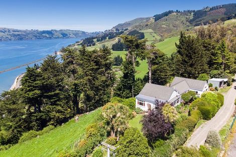 Photo of property in 16 Strawberry Lane, Sawyers Bay, Port Chalmers, 9023