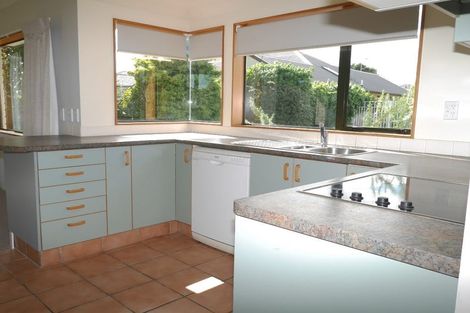 Photo of property in 77 Michael Road, Paraparaumu Beach, Paraparaumu, 5032