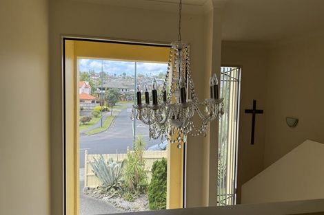 Photo of property in 109 Hugh Green Drive, Pinehill, Auckland, 0632