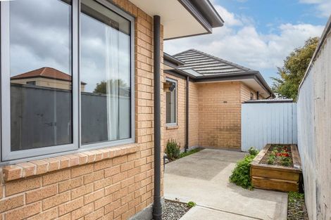 Photo of property in Yaldhurst Courts, 3/372 Yaldhurst Road, Russley, Christchurch, 8042