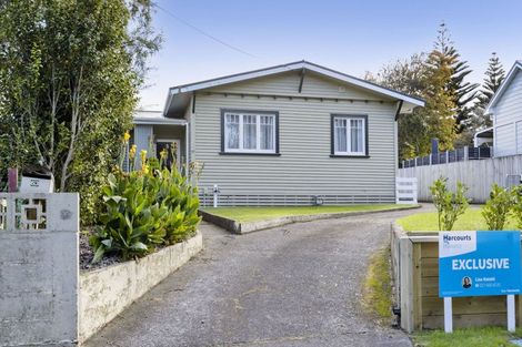 Photo of property in 63 Gladstone Street, Hawera, 4610