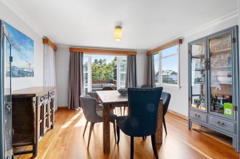 Photo of property in 14 Rimu Street, Strandon, New Plymouth, 4312