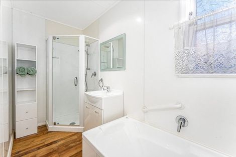 Photo of property in 53 Peel Place, Wainuiomata, Lower Hutt, 5014