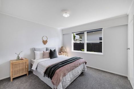 Photo of property in 8a Queen Road, Bellevue, Tauranga, 3110