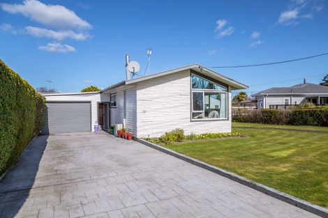 Photo of property in 73 Kempton Street, Greytown, 5712