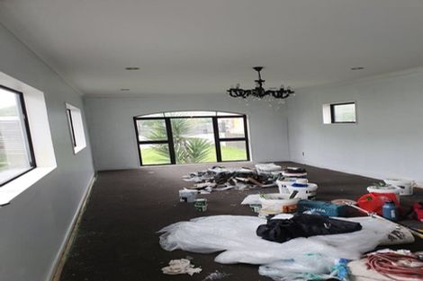 Photo of property in 5 Robertson Road, Favona, Auckland, 2024