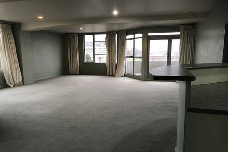 Photo of property in Grandstand Apartments, 10/80u Kent Terrace, Mount Victoria, Wellington, 6011
