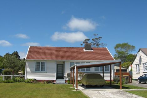 Photo of property in 13 Colvin Street, Westport, 7825