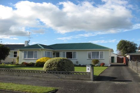 Photo of property in 8 Huia Street, Masterton, 5810