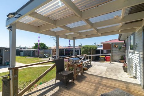 Photo of property in 6 Grenville Street, Levin, 5510