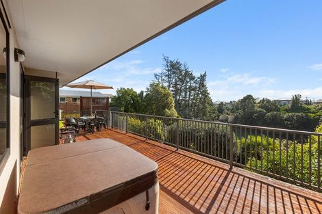 Photo of property in 22 Truby King Street, Merrilands, New Plymouth, 4312