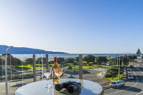 Photo of property in 4-u31 Seaview Road, Paraparaumu Beach, Paraparaumu, 5032