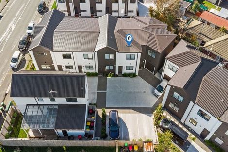 Photo of property in 3/4 Gilberthorpes Road, Islington, Christchurch, 8042