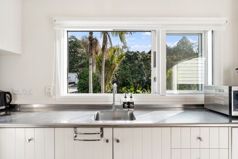 Photo of property in 57 Buckleton Road, Tawharanui Peninsula, Matakana, 0986