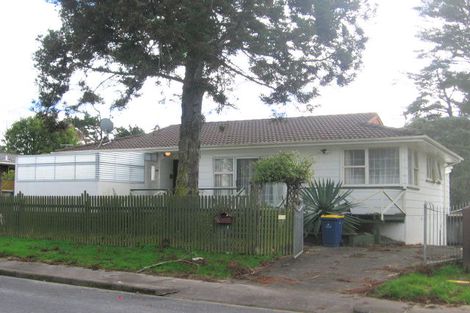 Photo of property in 66 Helena Street, Massey, Auckland, 0614