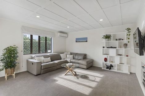 Photo of property in 22b Church Street, Northcote Point, Auckland, 0627