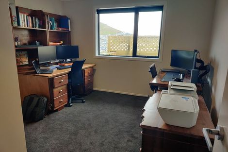 Photo of property in 85 Melksham Drive, Churton Park, Wellington, 6037