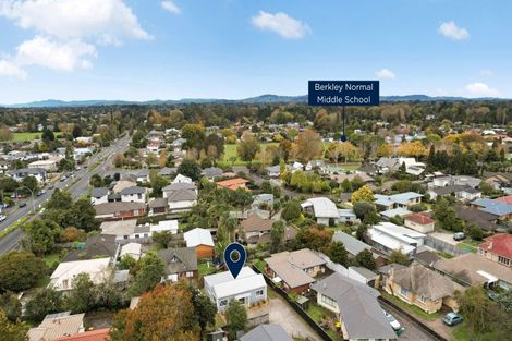 Photo of property in 277a Cambridge Road, Hillcrest, Hamilton, 3216