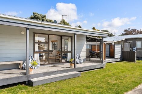 Photo of property in 215a Papanui Road, Whangamata, 3620