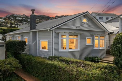 Photo of property in 28 Arawa Road, Hataitai, Wellington, 6021