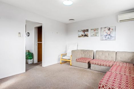 Photo of property in 74 Veitches Road, Casebrook, Christchurch, 8051