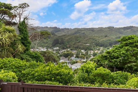 Photo of property in 6b Ely Grove, Wainuiomata, Lower Hutt, 5014