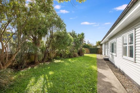 Photo of property in 64 Hyde Street, Wainuiomata, Lower Hutt, 5014