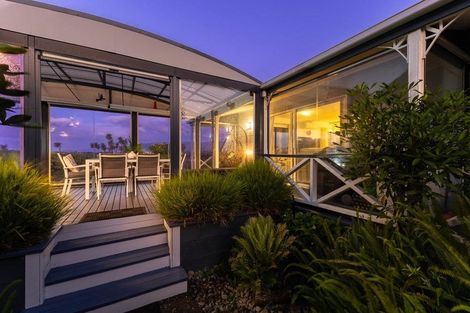 Photo of property in 260 Manly Street, Paraparaumu Beach, Paraparaumu, 5032