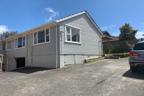 Photo of property in 21 Richards Avenue, Forrest Hill, Auckland, 0620