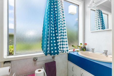 Photo of property in 1/71 Larsen Crescent, Tawa, Wellington, 5028