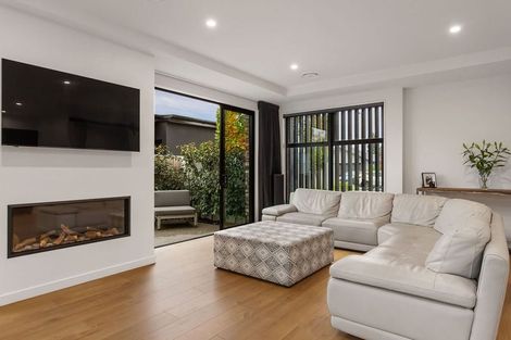 Photo of property in 10a Hazelnut Avenue, Prebbleton, 7604