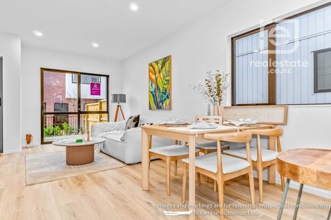 Photo of property in 3 Paetai Lane, Te Atatu Peninsula, 0610