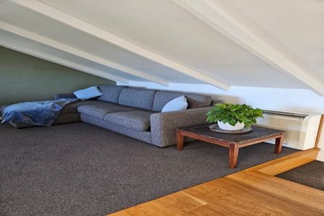 Photo of property in 36 Rame Road, Greenhithe, Auckland, 0632