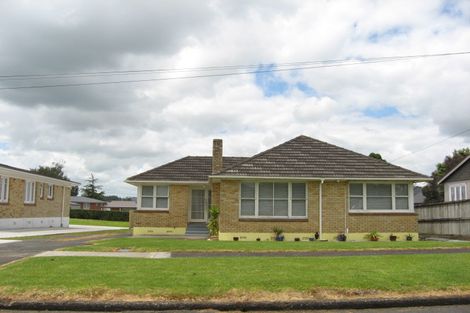 Photo of property in 20 Collie Road, Pukekohe, 2120