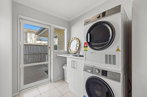 Photo of property in 57 Westpark Drive, Burnside, Christchurch, 8053