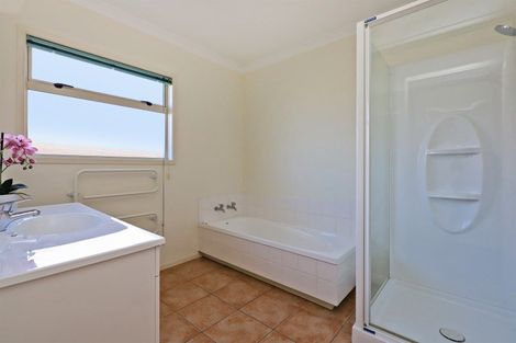 Photo of property in 1c Avondale Road, Taradale, Napier, 4112