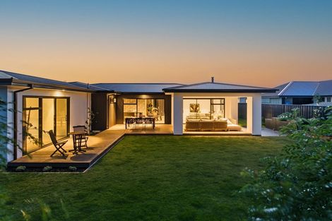 Photo of property in 19 Frank Ernest Crescent, Prebbleton, 7676