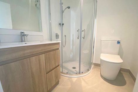 Photo of property in 50 Rauemi Way, Te Atatu South, Auckland, 0610