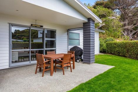 Photo of property in 6 Shoal Place, Whitby, Porirua, 5024
