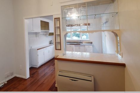 Photo of property in 42 Waipapa Road, Hataitai, Wellington, 6021